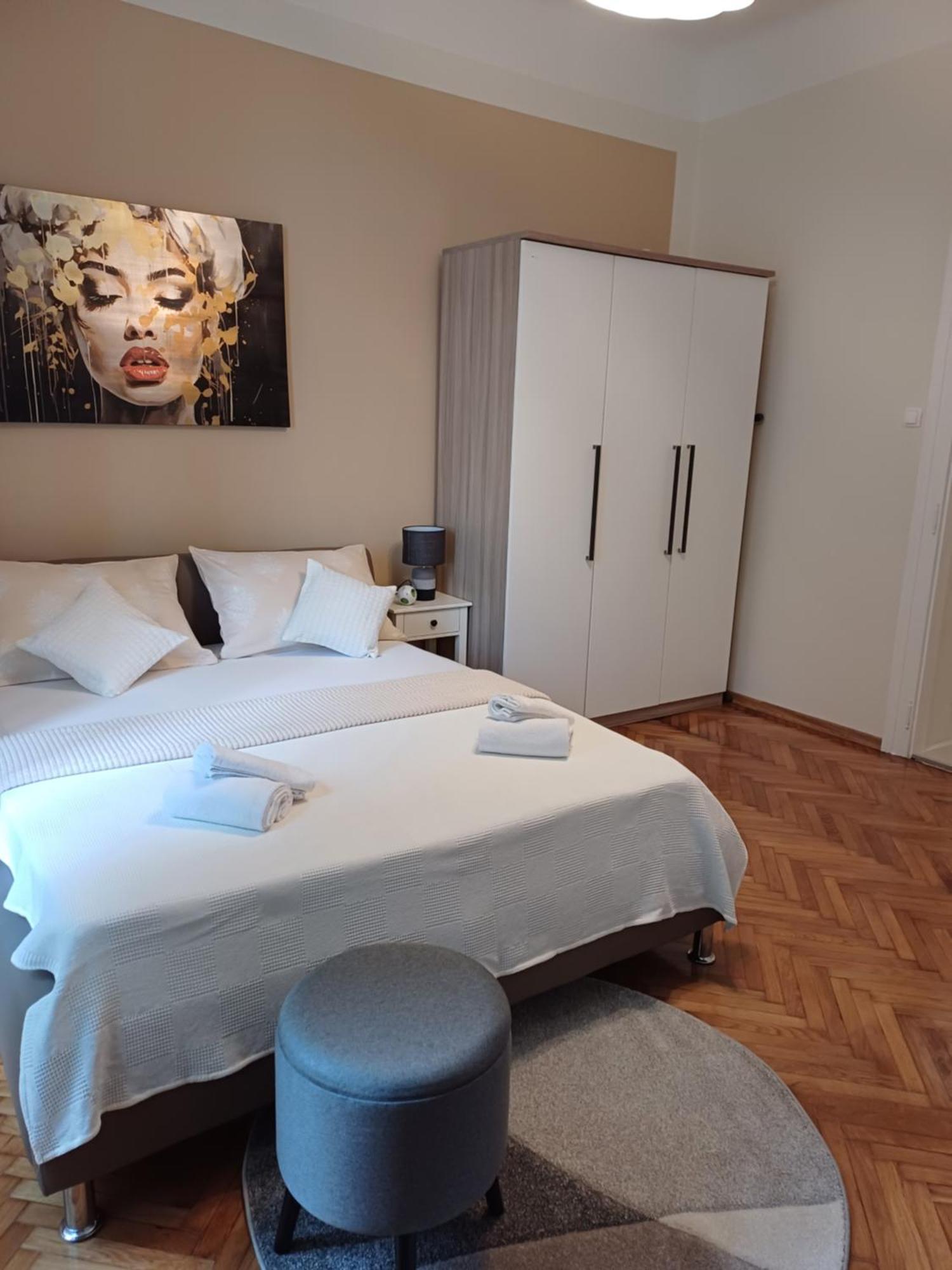 Apartment Zdenka - 100 M From The Beach Опатія Екстер'єр фото