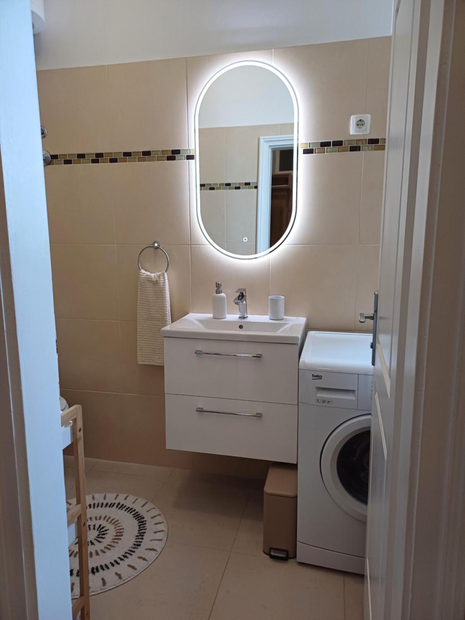 Apartment Zdenka - 100 M From The Beach Опатія Екстер'єр фото