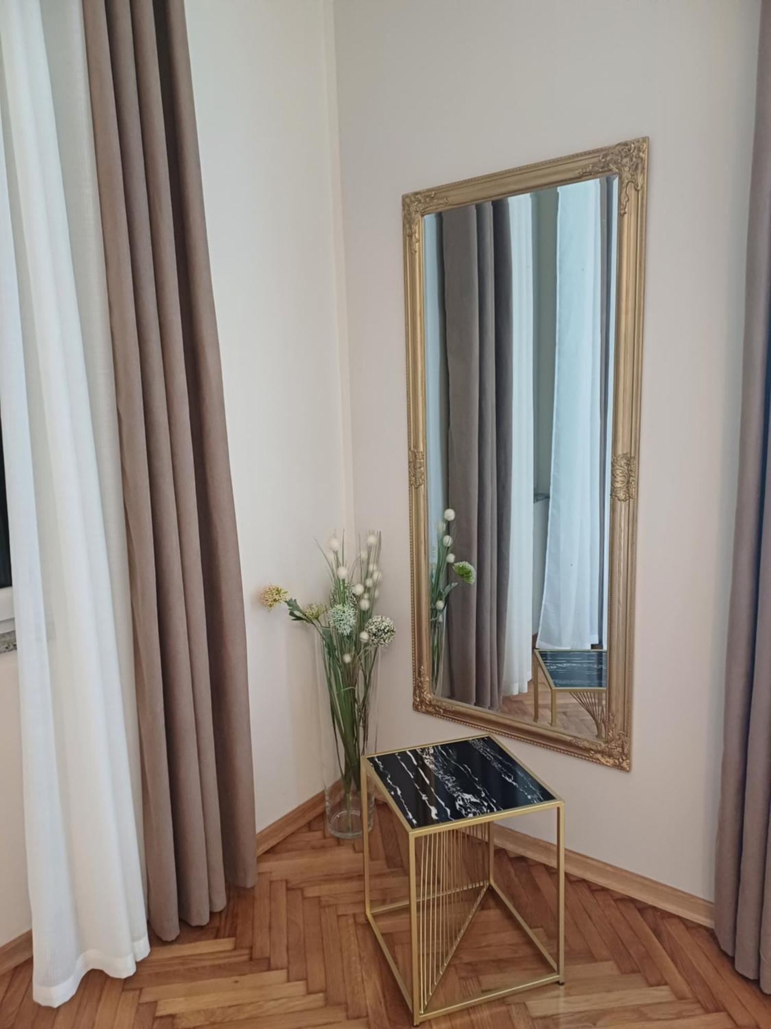 Apartment Zdenka - 100 M From The Beach Опатія Екстер'єр фото